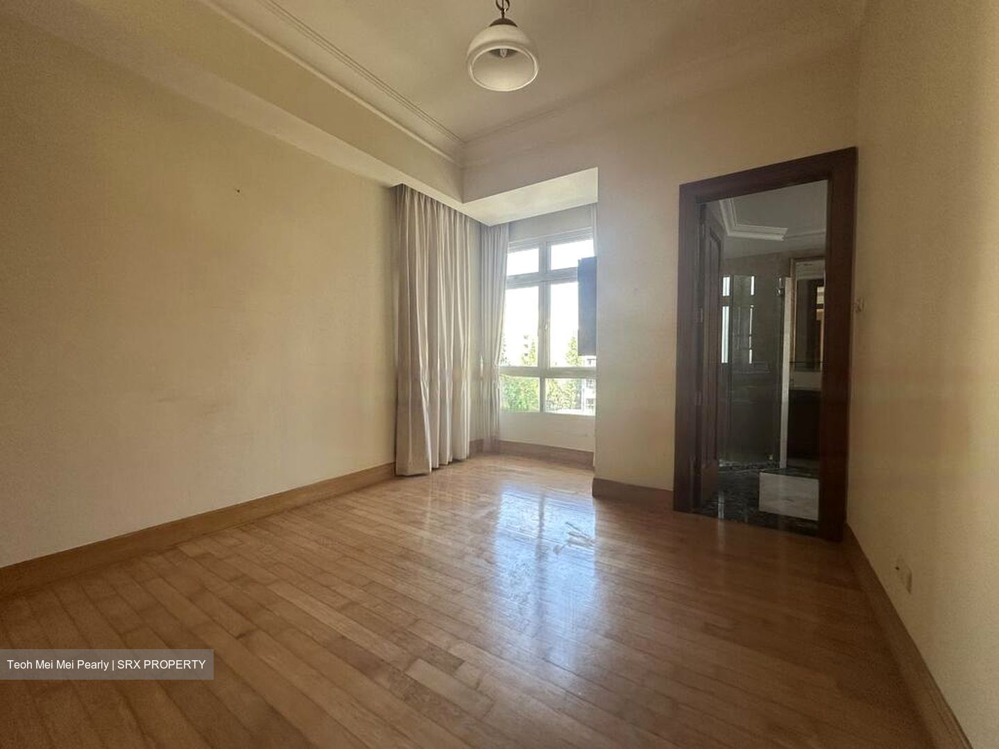 Chelsea Gardens (D10), Condominium #437666851